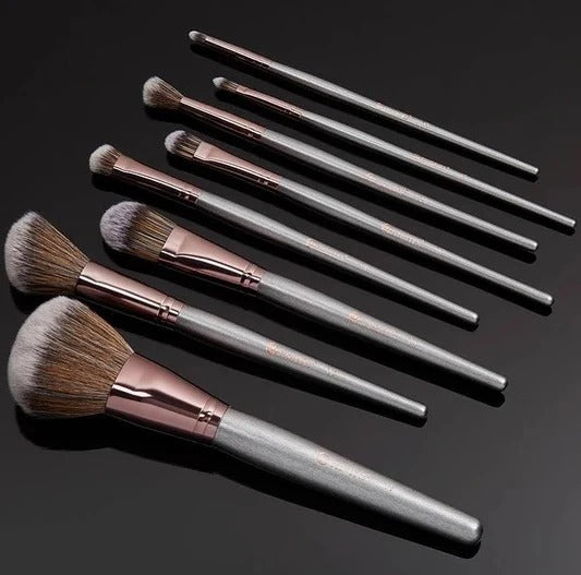 Lavish Elegance 15-Piece Brush Set with Bag - Premium Makeup Brushes for Flawless Application