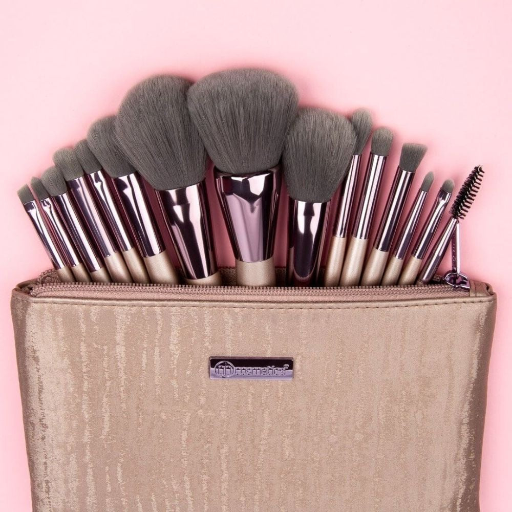 Lavish Elegance 15-Piece Brush Set with Bag - Premium Makeup Brushes for Flawless Application