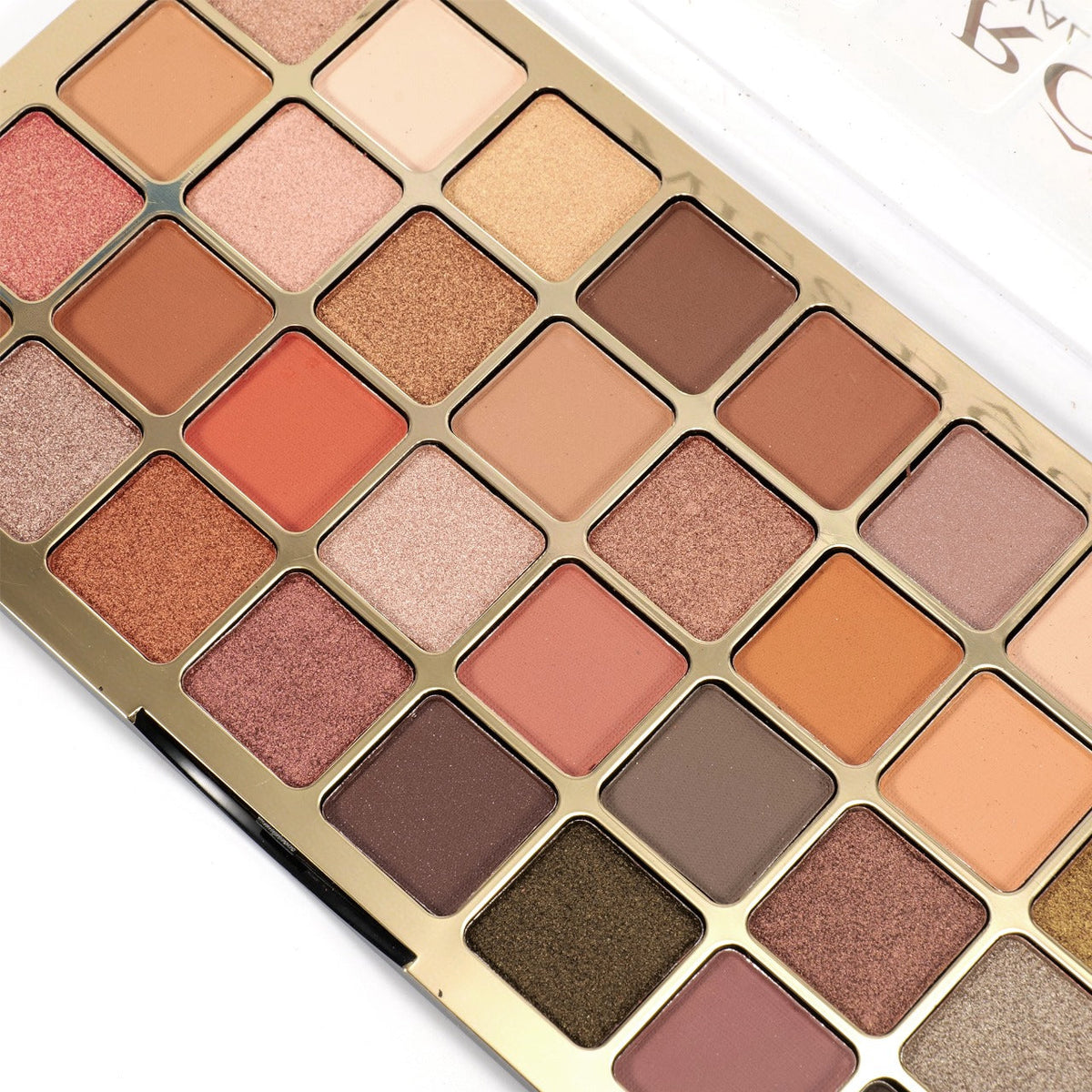 Miss Rose 32-Color Eyeshadow Palette – Matte & Shimmer - Image 4