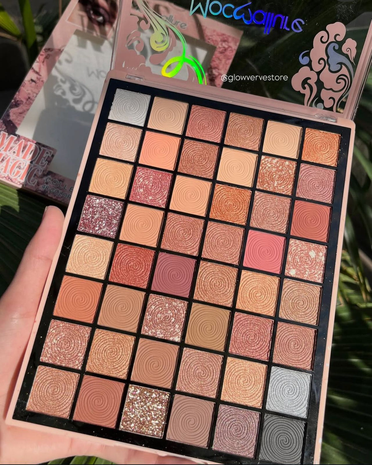 Mocallure Made Magic Collection 48 Color Professional Eyeshadow Palette - Image 3